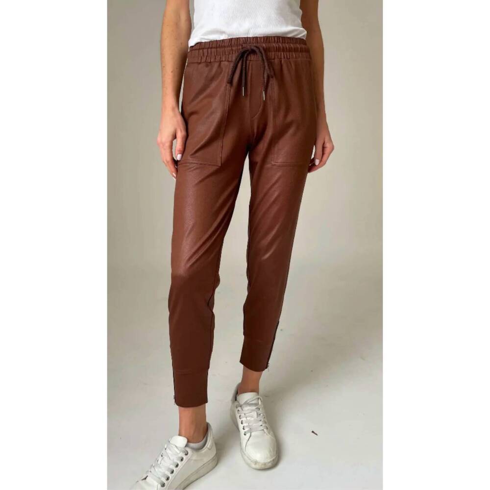 NEW SIX/FIFTY headliner jogger in cinnamon